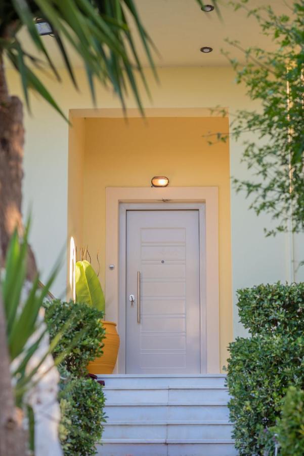 Thiseos Georgia'S Private Paradise Lechaio Exterior foto